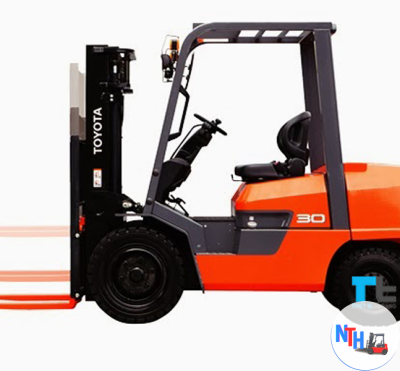 Xe nâng dầu 3 tấn TOYOTA
