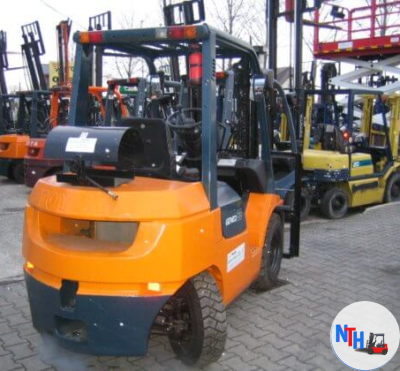Xe Nâng gas – Toyota 7FG25